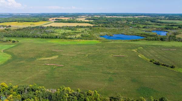 w2ne4, ne4nw4 of 31 163 73, Dunseith, ND 58329
