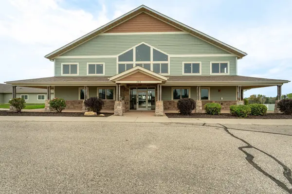 394 Woodland DR, Fergus Falls, MN 56537