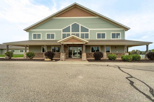 394 Woodland DR, Fergus Falls, MN 56537