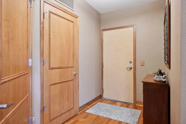 4100 Spring ST #214, Spring Park, MN 55384