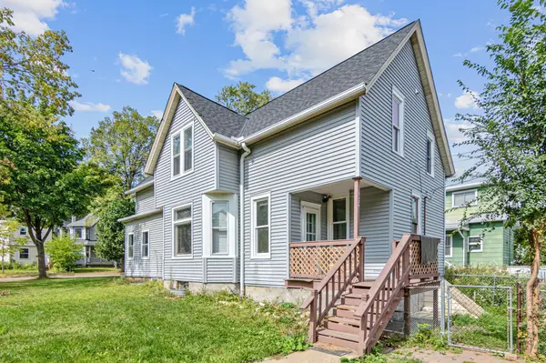 1174 Edgerton ST, Saint Paul, MN 55130