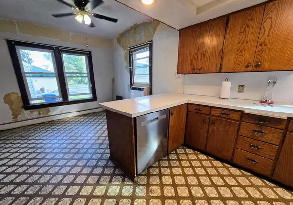 109 5th AVE SE, Pipestone, MN 56164