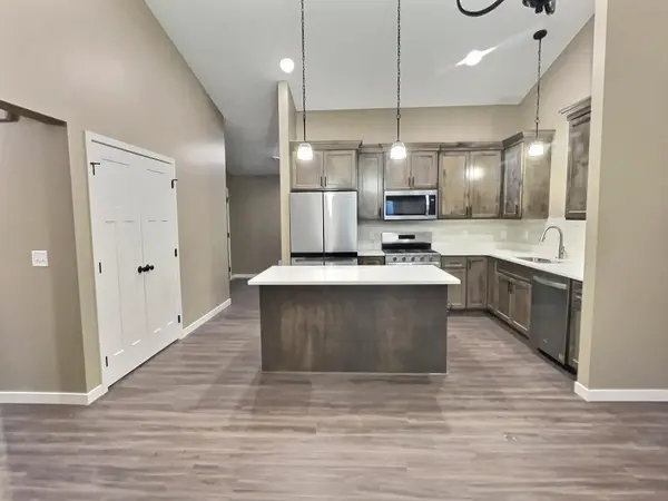 416 5th ST S, Maple Lake, MN 55358