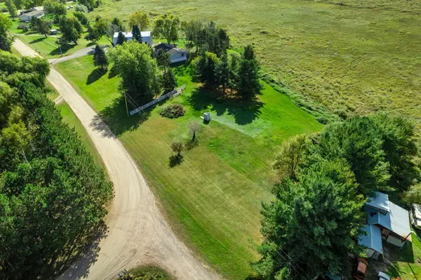 5234 Royal Woods RD, Braham, MN 55006