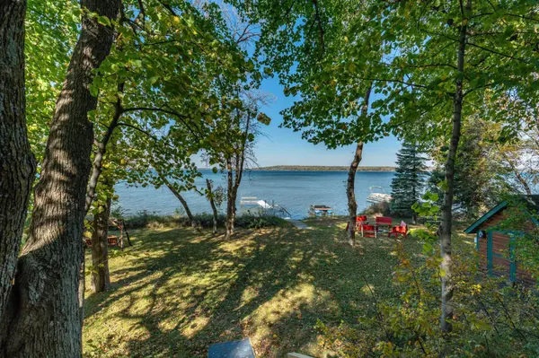 22127 Statesboro DR, Battle Lake, MN 56524