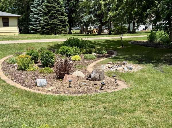 146 Washington AVE, Alden, MN 56009