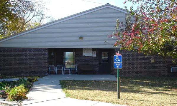 101 SW Thompson ST, Verndale, MN 56481