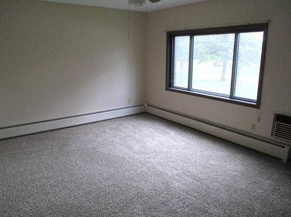 101 SW Thompson ST, Verndale, MN 56481