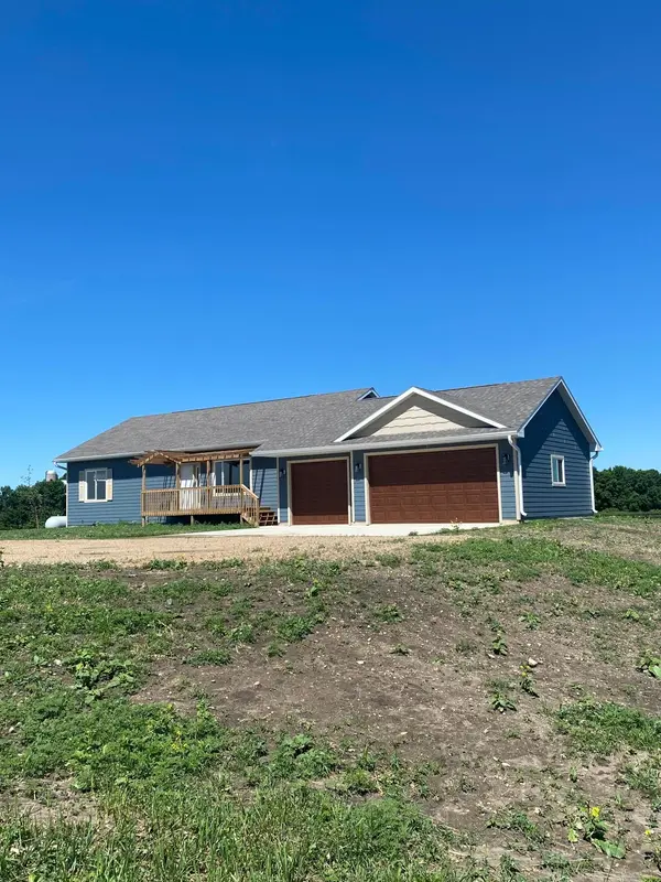 106 Pelican Bay RD, Garvin, MN 56132