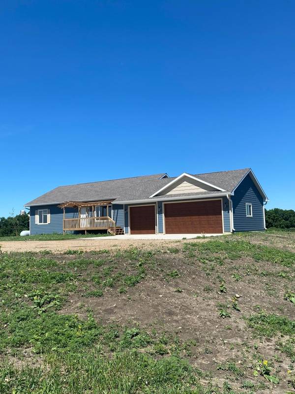 106 Pelican Bay RD, Garvin, MN 56132
