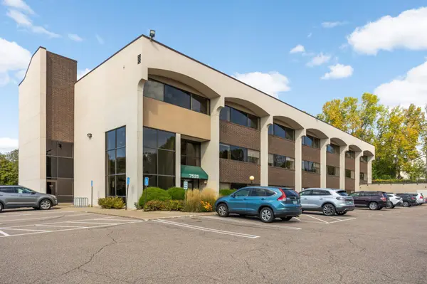 7525 Mitchell RD #208, Eden Prairie, MN 55344