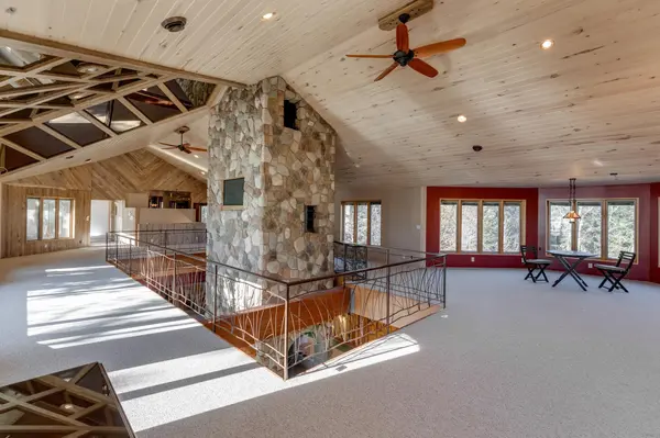 5568 50th ST NW, Hackensack, MN 56452