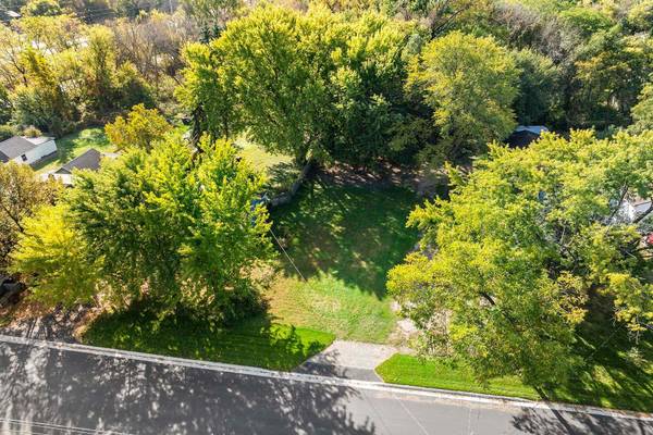 219X 12th ST, White Bear Lake, MN 55110