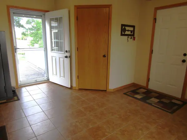 4378 Highway 212, Montevideo, MN 56265