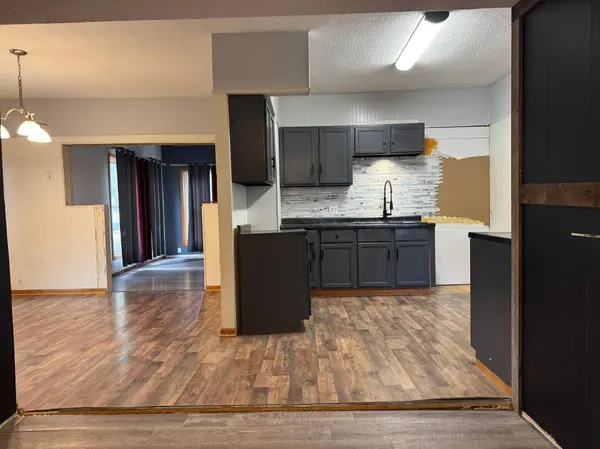 406 4th ST, Rushmore, MN 56168