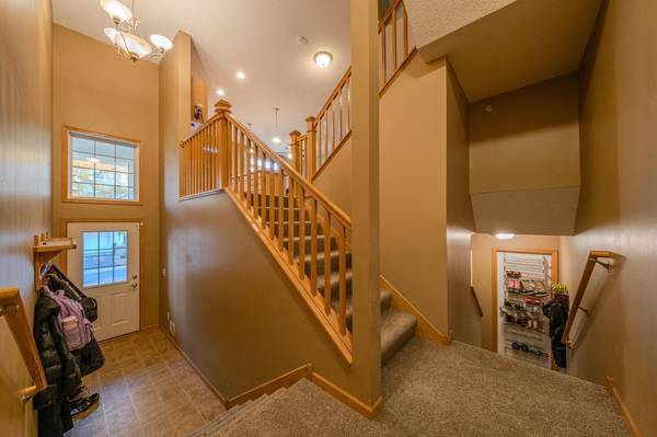 8483 Emery Pkwy N, Champlin, MN 55316