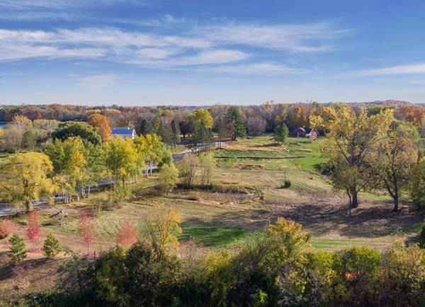 995 Honey Hill, Orono, MN 55356