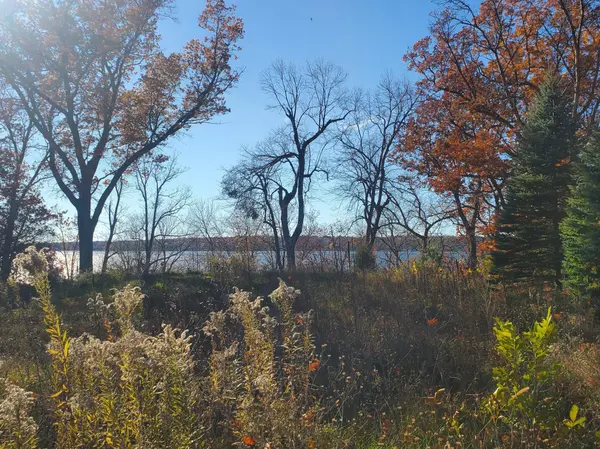 Lot 3 E Cedar Lake Ct, Star Prairie, WI 54026