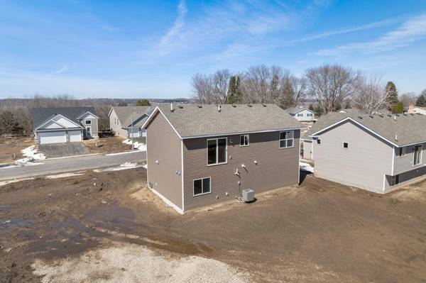 340 Ridge Road, Le Sueur, MN 56058