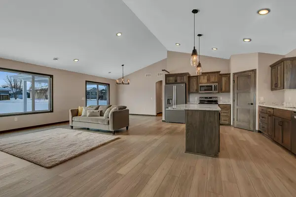 129 Highlands BLVD, Melrose, MN 56352