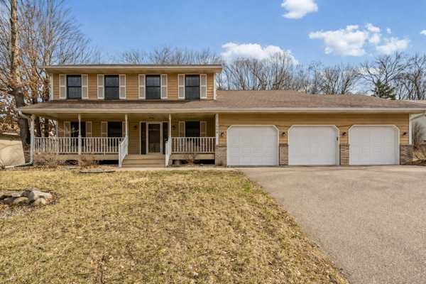 10013 170th ST W, Lakeville, MN 55044