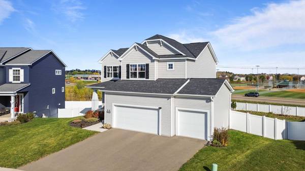 19294 Clearwater LOOP, Farmington, MN 55024