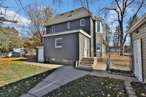 1233 7th ST, Hudson, WI 54016