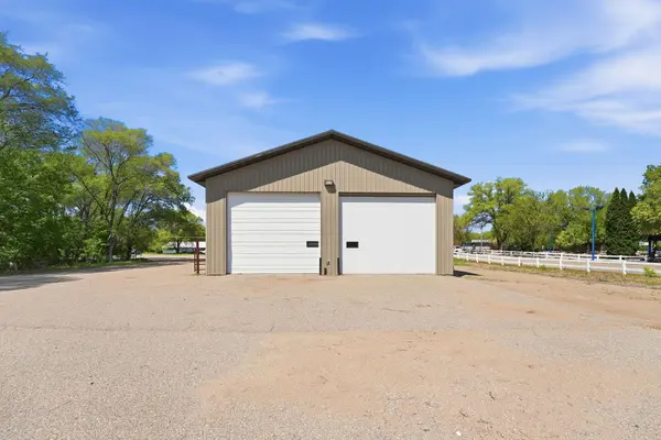 1301 N Nokomis NE, Alexandria, MN 56308
