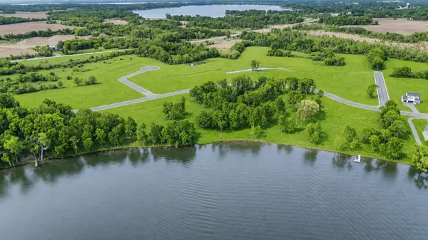 7660 Lake John Dr, Annandale, MN 55302