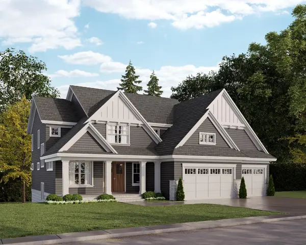 3981 White Oak LN, Chanhassen, MN 55331