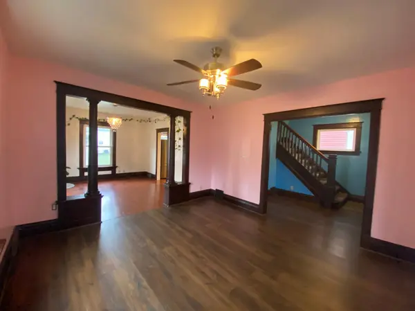 304 E 3rd ST, Albert Lea, MN 56007