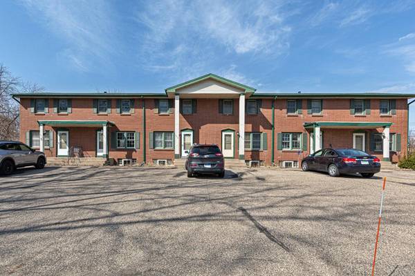 8016 51st AVE N, New Hope, MN 55428