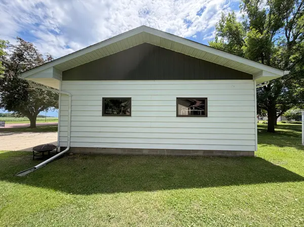 514 Fir AVE, Westbrook, MN 56183