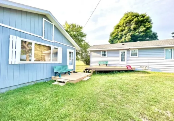 7925 US Highway 169, Garrison, MN 56450