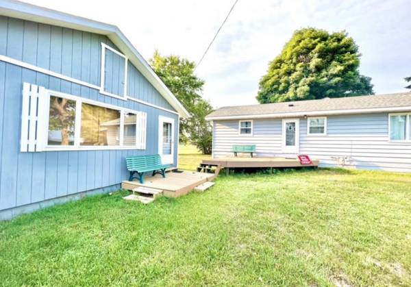 7925 US Highway 169, Garrison, MN 56450