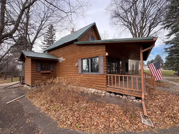 208 21st ST S, Benson, MN 56215