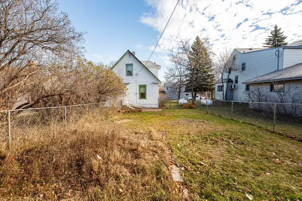 608 Ash ST, Lisbon, ND 58054