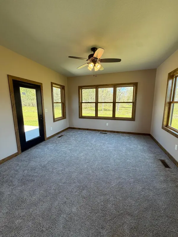 16912 Piper LN, Brainerd, MN 56401
