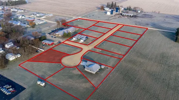 309 3rd ST NW, Adams, MN 55909