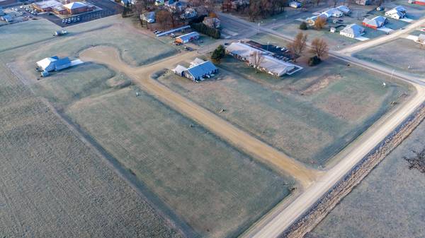 405 3rd ST NW, Adams, MN 55909
