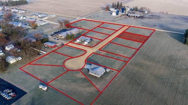 404 3rd ST NW, Adams, MN 55909
