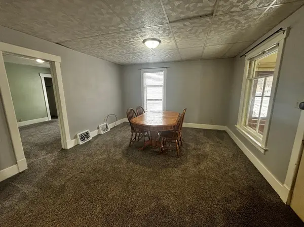 219 3rd AVE SW, Pipestone, MN 56164