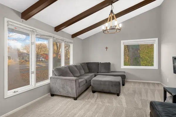 701 E 134th ST, Burnsville, MN 55337