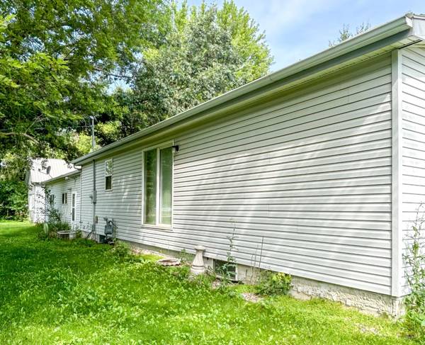 310 E Scott ST, Jeffers, MN 56145