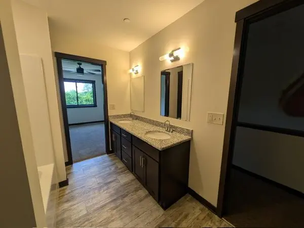 210 Pries ST NW, Eyota, MN 55934