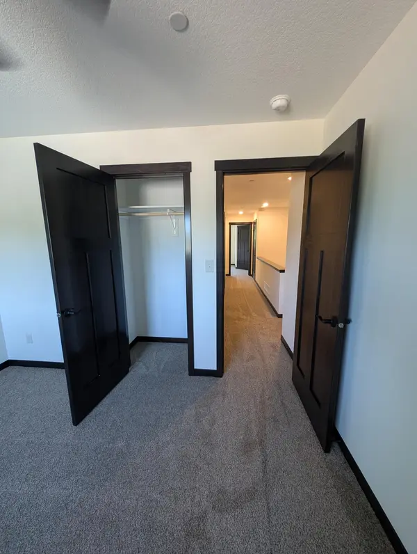 216 Pries ST NW, Eyota, MN 55934