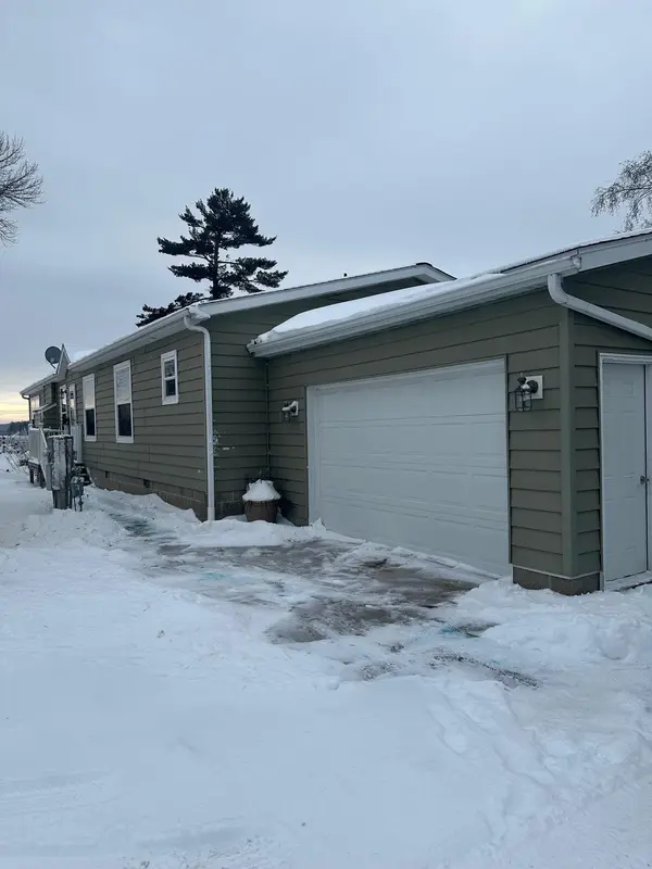 25701 Bambi LN, Brainerd, MN 56401