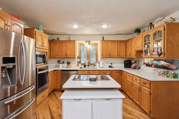 17295 Ward Lake DR NW, Andover, MN 55304
