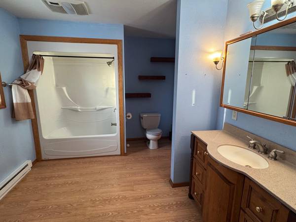 44028 220th ST, Roseau, MN 56751