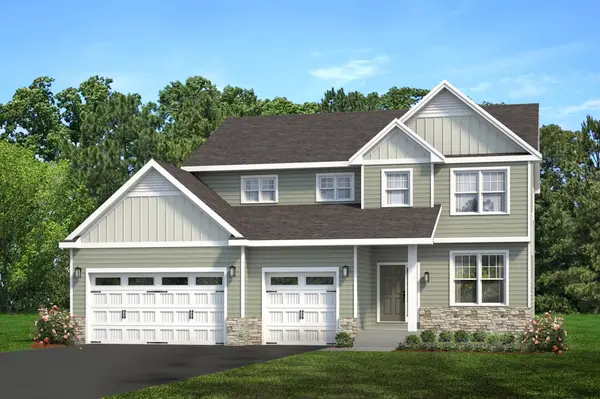 939 Prestwick DR, Belle Plaine, MN 56011